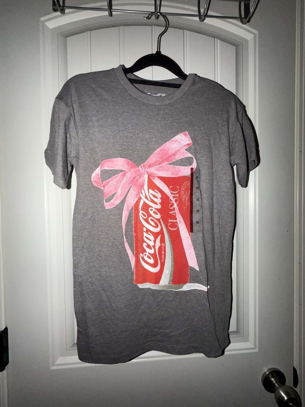 Coca-Cola Classic Gray Graphic T-Shirt with Pink Bow
